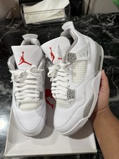 Jordan 4 Retro Mid White Oreo